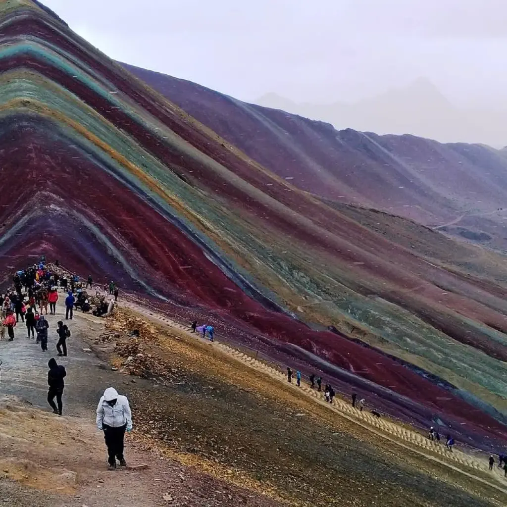 Explore RAINBOW MOUNTAIN (VINICUNCA) SHORTEST HIKE : 1 FULL DAY PRIVATE TOUR for 1 days with Peru Trek 4 Good and discover unforgettable experiences - Photo 2