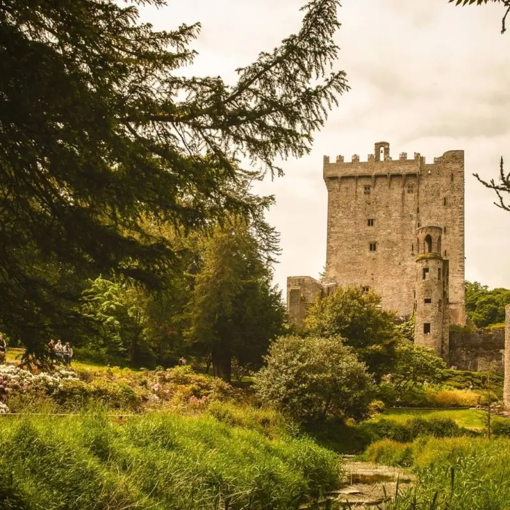 Explore 3-Day Blarney Castle, Kilkenny & Irish Whiskey Small-Group Tour from Dublin for 3 days with Rabbie’s Small Group Tours and discover unforgettable experiences - Photo 2