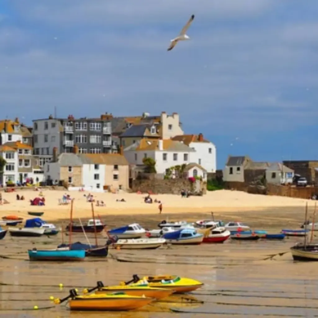 Explore 5-Day Devon & Cornwall Small Group from London for 5 days with Rabbie's Tours and discover unforgettable experiences - Photo 2