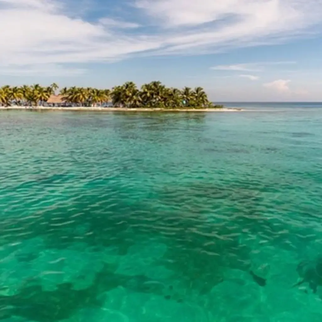Explore Belize: A Tropical Hidden Paradise with Enchanting Maya Heritage - 4 Days for 4 days with Receptivo Aborigen Tours and discover unforgettable experiences - Photo 2