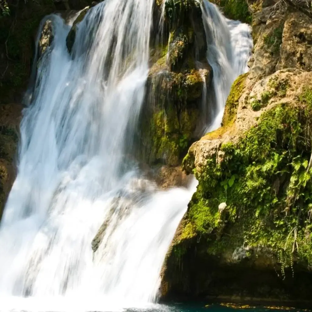 Explore Huasteca Potosina: Dive in Mystical Waters and Timeless Treasures for 9 days with Vibe Adventures and discover unforgettable experiences - Photo 2