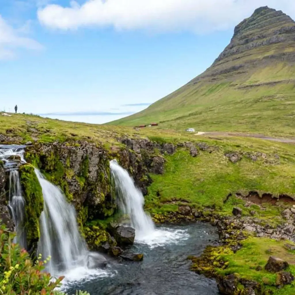 Explore 4 Days in Iceland - Golden Circle, Glacier Lagon & Snæfellsnes Peninisula Small Group Tour for 4 days with BusTravel Iceland and discover unforgettable experiences - Photo 2