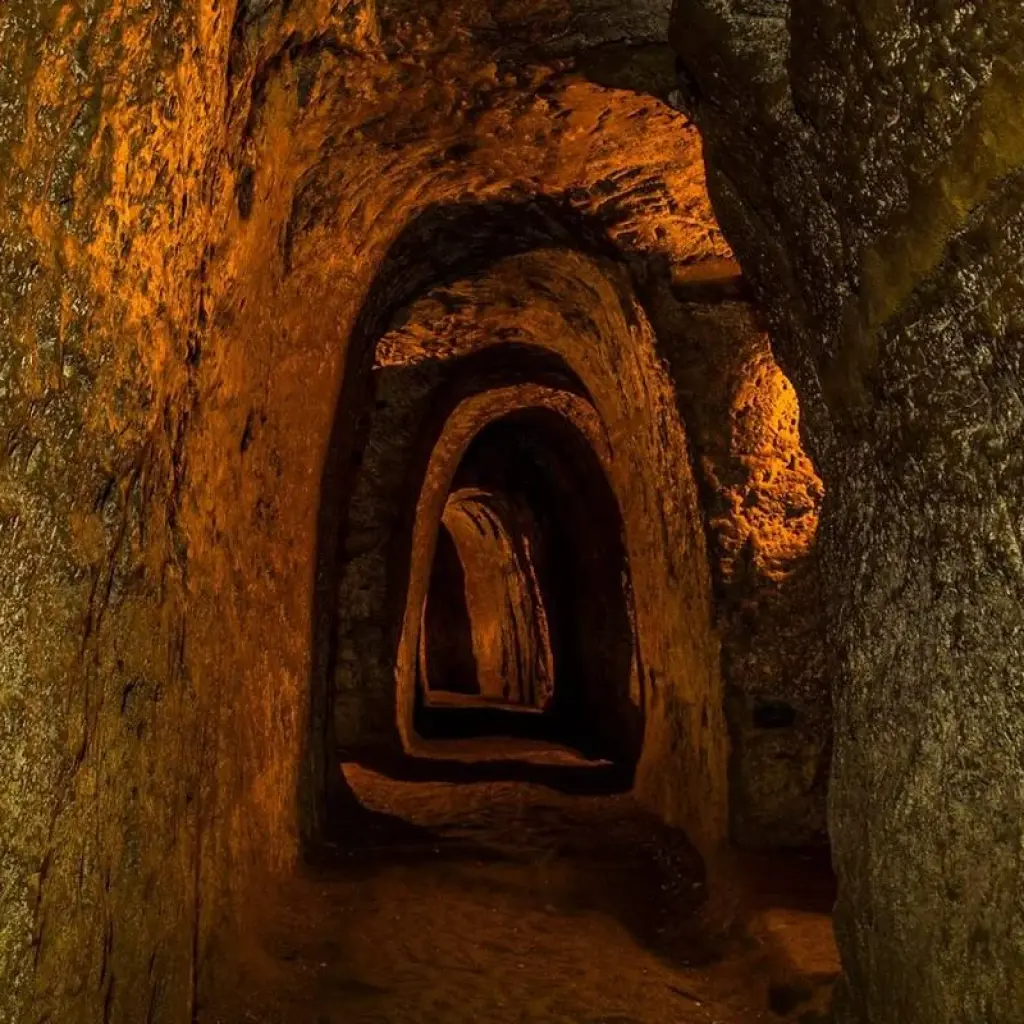 Explore  for 5 days with Go Asia Travel and discover unforgettable experiences - Photo 2