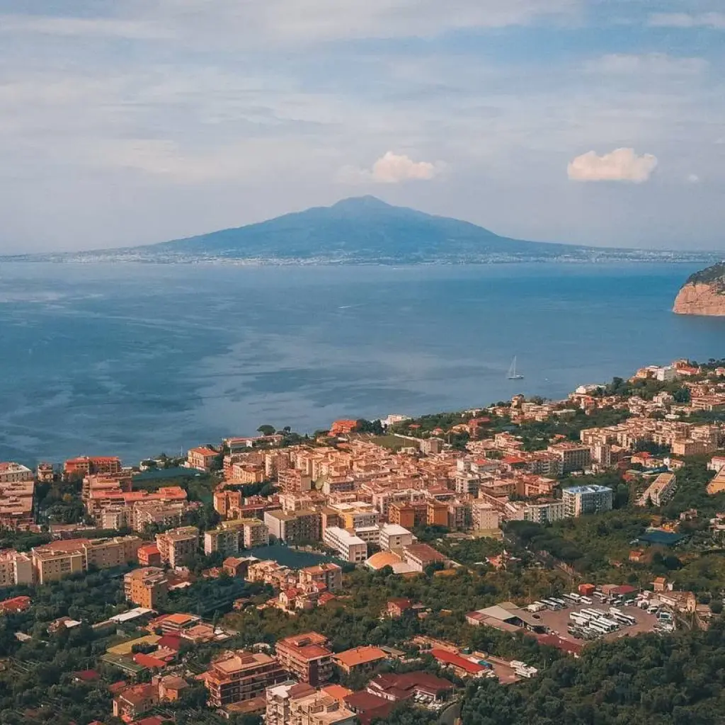 Explore Hotel Michelangelo, Sorrento for 4 days with Gebeco and discover unforgettable experiences - Photo 2