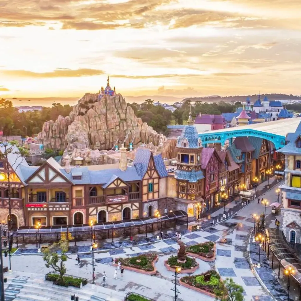 Explore Vietnam Southern Adventure 4 Day 3 Night Exploring Private Unique Phu Quoc- Three Island- Vin Wonder entertainment - Night market for 4 days with Go Asia Travel and discover unforgettable experiences - Photo 2