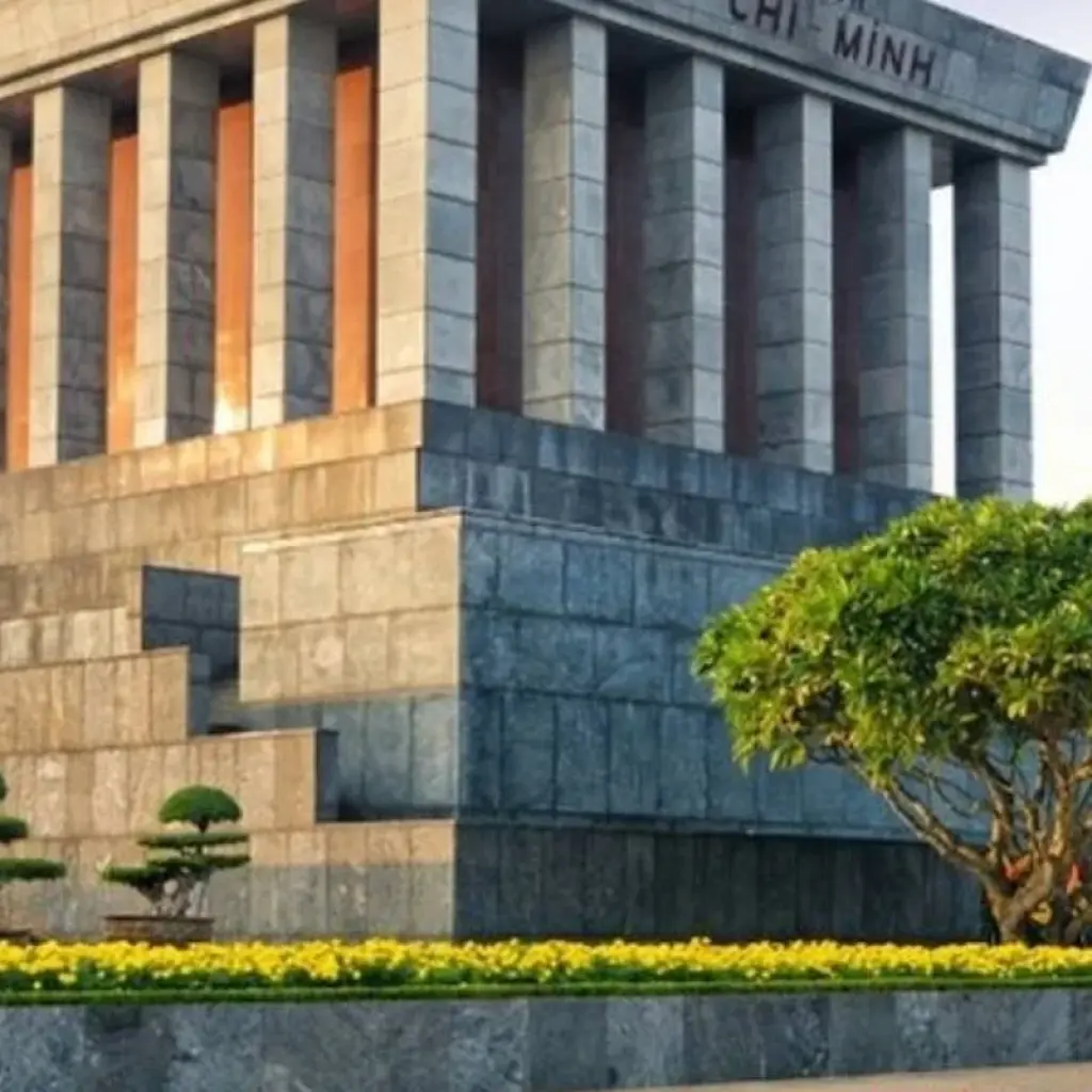 Explore Crossroads of Culture – A 15-Day Vietnam & Thailand Escape for 15 days with Realistic Asia and discover unforgettable experiences - Photo 2