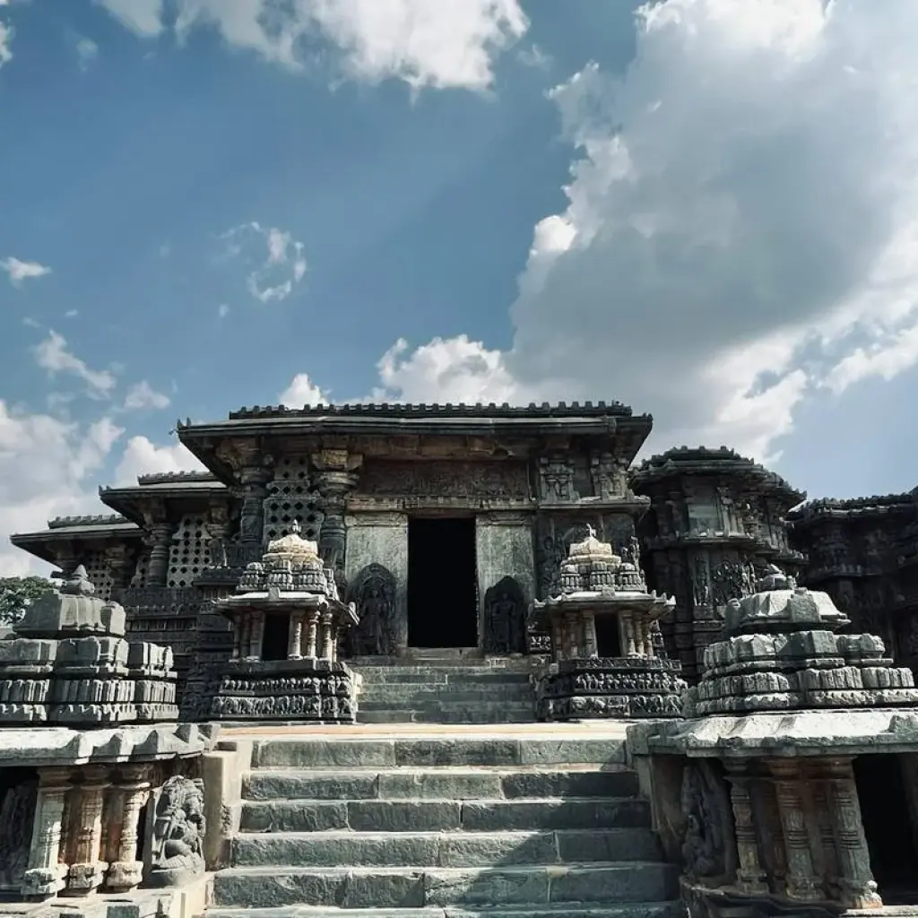 Explore Mysore Goa Tour for 9 days with Ramble Advisor and discover unforgettable experiences - Photo 2