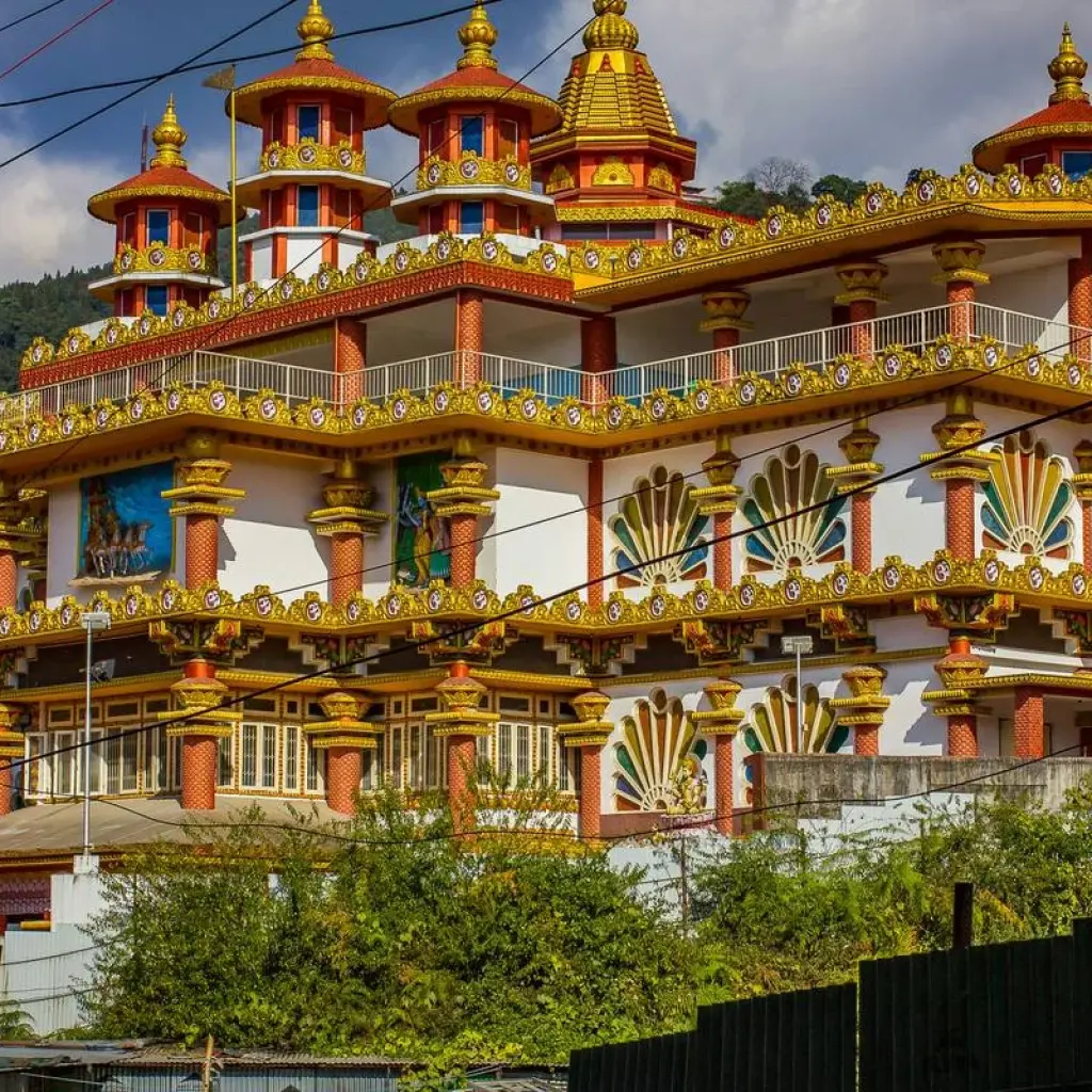 Explore Darjeeling Gangtok Tour Package for 6 days with GoBook India Tours and discover unforgettable experiences - Photo 2