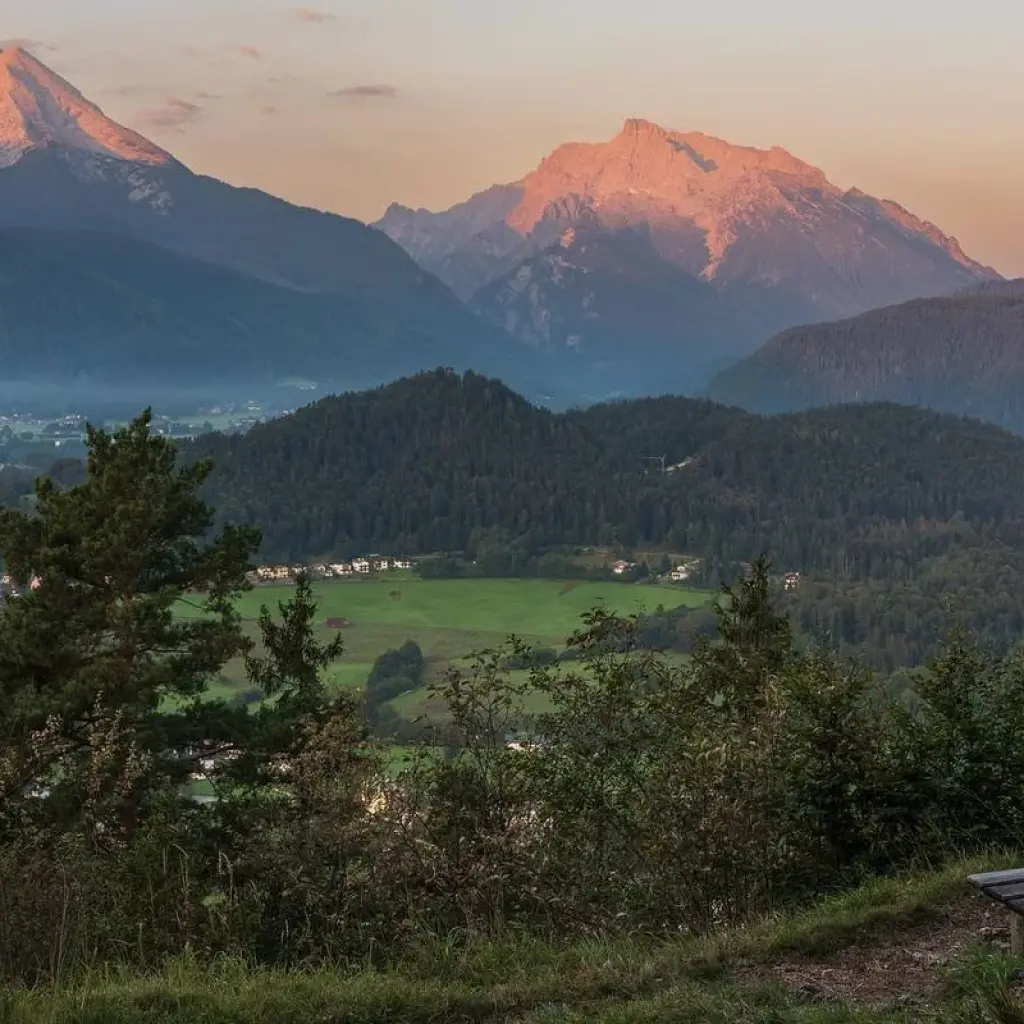 Explore 7 Days in Vienna & Salzburg: History, Beauty & Beyond for 7 days with STM Tours LLC and discover unforgettable experiences - Photo 2
