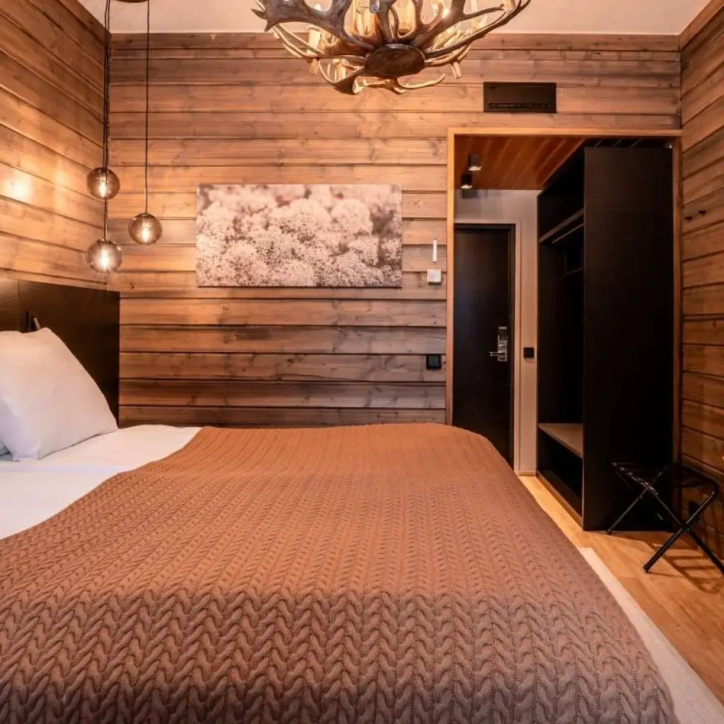 Explore Lapland Highlights for 5 days with Inventia and discover unforgettable experiences - Photo 2