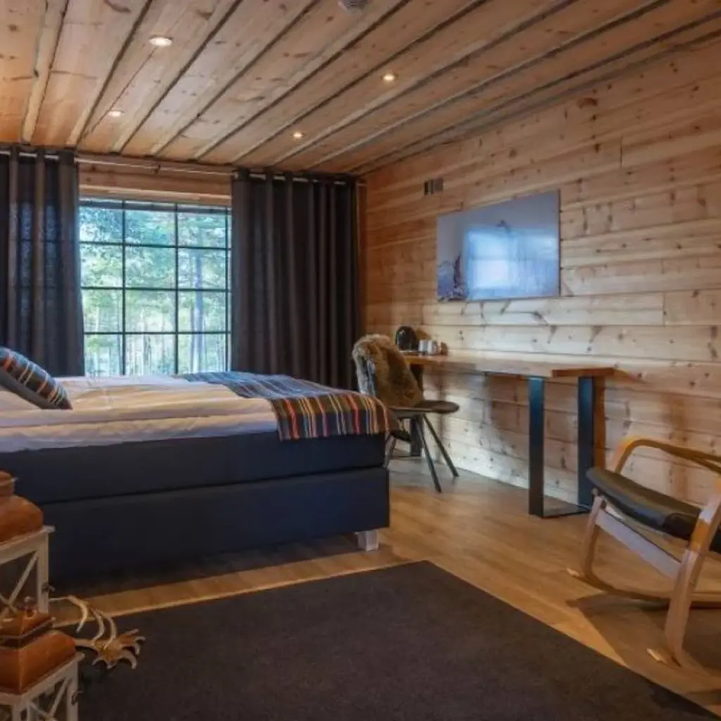 Explore Arctic dream world - ADULTS ONLY for 7 days with Inventia and discover unforgettable experiences - Photo 2