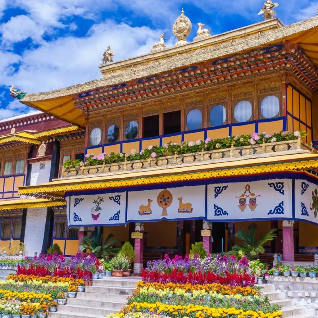 Explore Founders Tour – Terraces & Temples – A Path to Shangri La for 15 days with Crooked Compass and discover unforgettable experiences - Photo 2