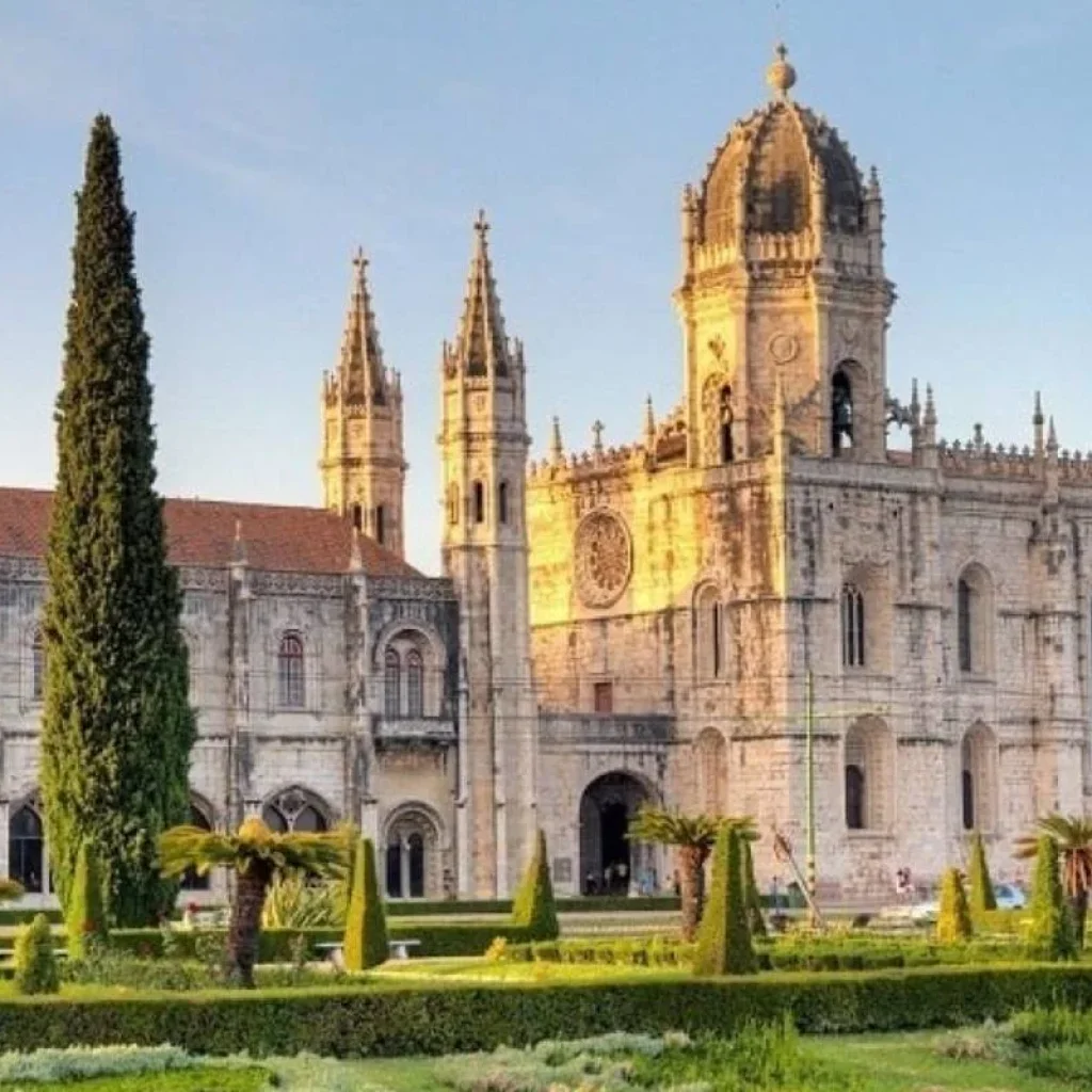 Explore Lisboa Cultural - shortbreak biking experience for 3 days with Authentic Trails and discover unforgettable experiences - Photo 2