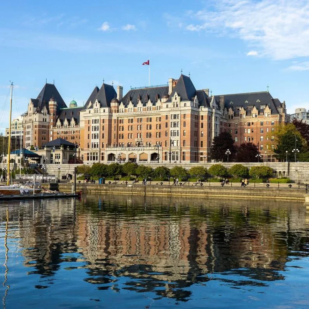 Explore Victoria & South Vancouver Island Tour for 3 days with Discover Canada Tours and discover unforgettable experiences - Photo 2