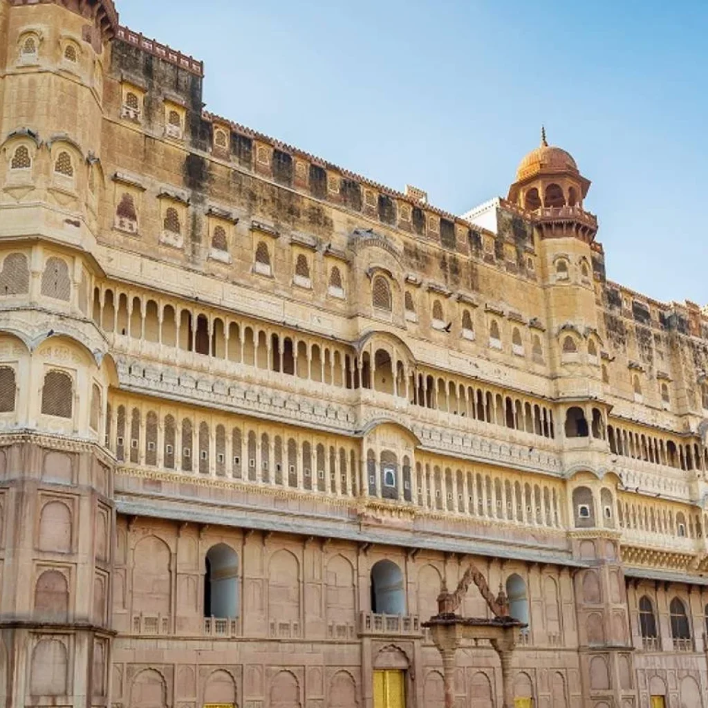 Explore Treasures of Rajasthan with Varanasi for 15 days with GeTS Holidays and discover unforgettable experiences - Photo 2