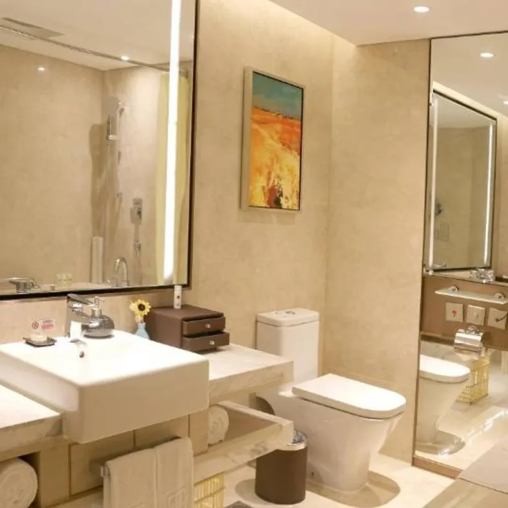 Explore New Year's Eve trip Beijing & Shanghai for 10 days with Bavaria Fernreisen and discover unforgettable experiences - Photo 2