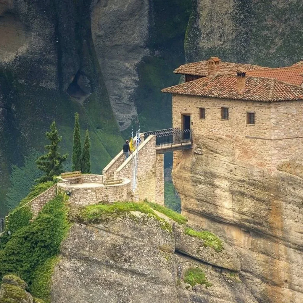 Explore 3-Day Private Tour of Delphi, Olympia and Meteora, Steps into Greek History for 3 days with Private Tours Greece and discover unforgettable experiences - Photo 2