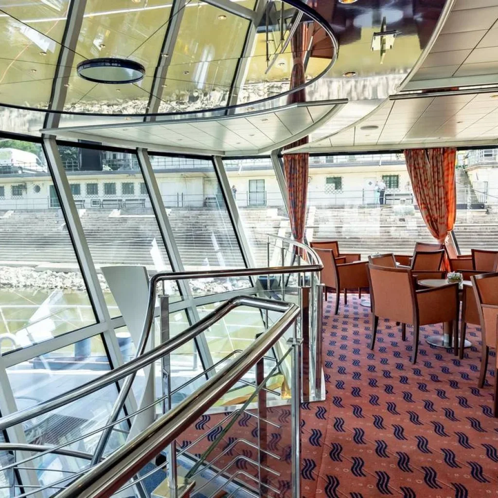 Explore Blue Danube, Vienna  - Vienna, MS CruceNova for 8 days with Crucemundo and discover unforgettable experiences - Photo 2