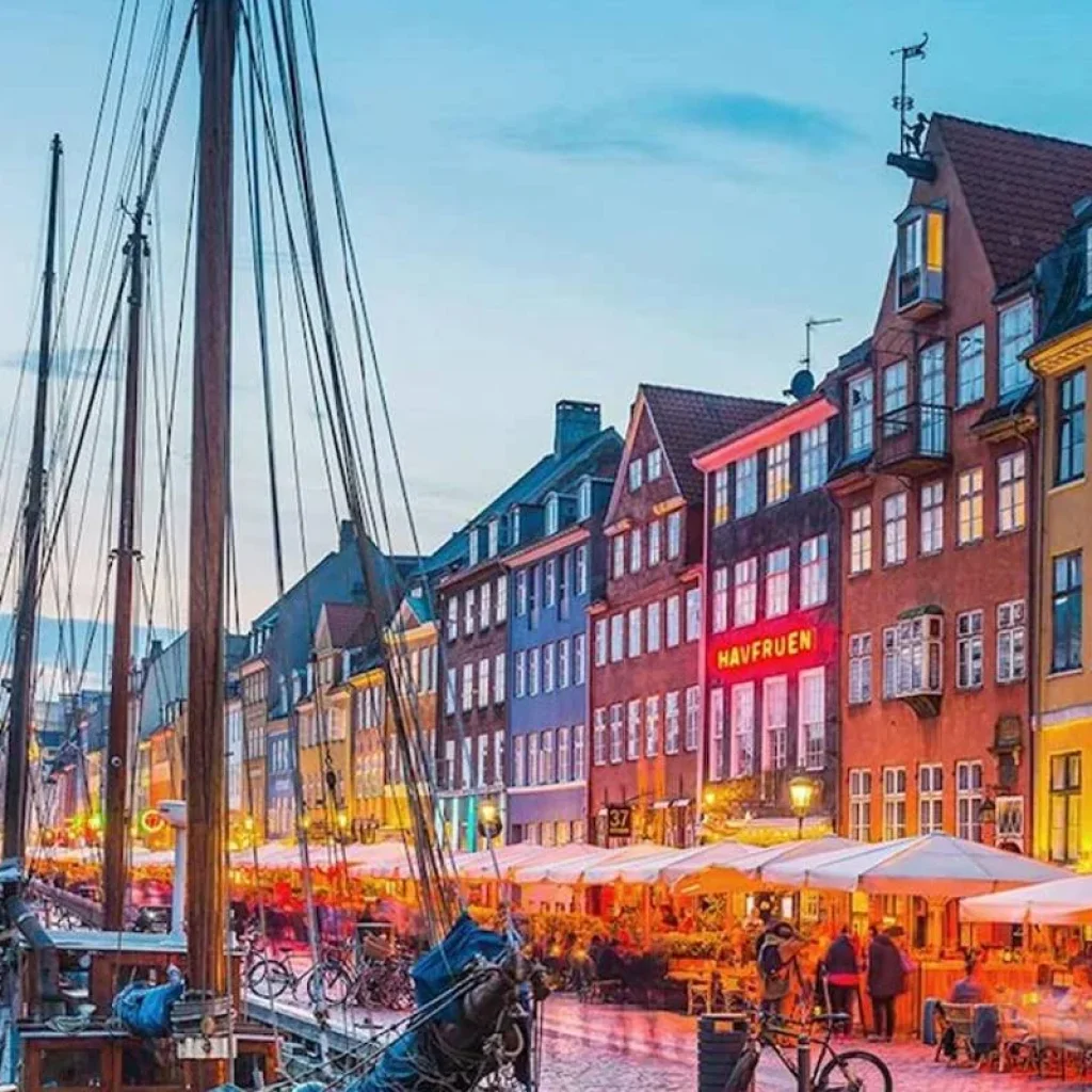 Explore Highlights of Scandinavia for 12 days with Costsaver and discover unforgettable experiences - Photo 2