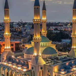 Explore 3 Days Private 5 Star Couples Tour Full Day Old & New Dubai + Private Desert Safari+ Full Day Abu Dhabi Tour for 3 days with 100 Adventures Travel and discover unforgettable experiences - Photo 8