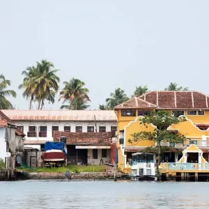 Explore Cochin: 4-Day Private Tour of Munnar, Alleppey & Backwaters with 4 Star Hotel for 4 days with  Taj Voyages Tours  and discover unforgettable experiences - Photo 6