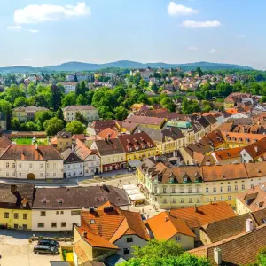 Explore Danube Classics 2025 for 8 days with A-ROSA and discover unforgettable experiences - Photo 3