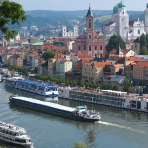 Explore Danube Classics 2025 for 8 days with A-ROSA and discover unforgettable experiences - Photo 8