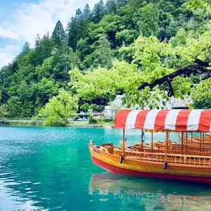 Explore Alpe Adria cycle path variant via Slovenia: Villach - Trieste (8 days) for 8 days with ASI Reisen and discover unforgettable experiences - Photo 2