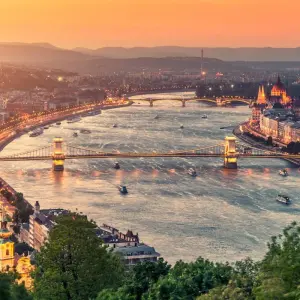 Explore Magnificent Europe Budapest → Amsterdam (2026) for 15 days with APT and discover unforgettable experiences - Photo 2