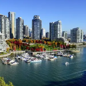 Explore Rockies Odyssey and Alaska Cruise Vancouver → Vancouver (2025) for 22 days with APT and discover unforgettable experiences - Photo 10
