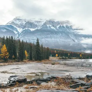 Explore Eastern Canada, Rockies Odyssey and Alaska Cruise Toronto → Vancouver (2025) for 31 days with APT and discover unforgettable experiences - Photo 8