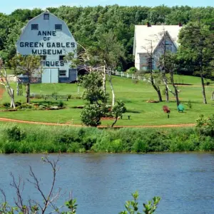 Explore Eastern Canada and New England Cruise Toronto → Boston (2026) for 17 days with APT and discover unforgettable experiences - Photo 6