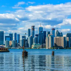 Explore Eastern Canada and New England Cruise Toronto → Boston (2026) for 17 days with APT and discover unforgettable experiences - Photo 7