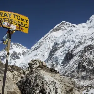 Explore EBC Trek with Heli Flight from Gorakshep for 12 days with Ace the Himalaya and discover unforgettable experiences - Photo 4