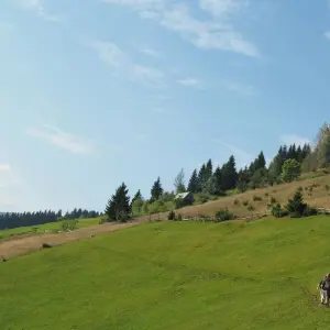 Explore Transylvanian Village Life in the Carpathian Mountains: An Eco-Certified Experience for 8 days with Active Travel and discover unforgettable experiences - Photo 6