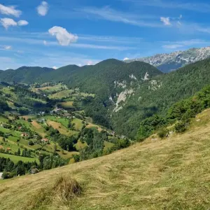 Explore Transylvanian Village Life in the Carpathian Mountains: An Eco-Certified Experience for 8 days with Active Travel and discover unforgettable experiences - Photo 9
