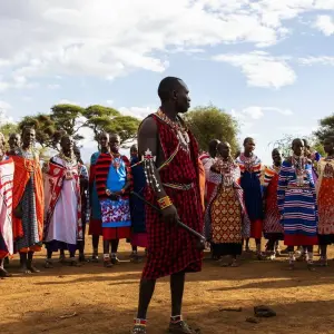Explore 4 Day Masai Mara- Lake Nakuru mid range safari for 4 days with African Breeze Safaris and discover unforgettable experiences - Photo 2