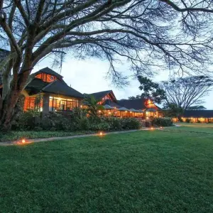 4 Days Masai Mara Flying Safari - Keekorok Lodge - 4 days with Africa Venture Safaris - Photo 2 Explore 4 Days Masai Mara Flying Safari - Keekorok Lodge for 4 days with Africa Venture Safaris and discover unforgettable experiences - Photo 2