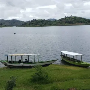 Explore 3 Days Bisoke Hike and Twin Lakes Experience and beekeeping Rwanda Safaris (without accommodation) for 3 days with African Travellers and discover unforgettable experiences - Photo 2