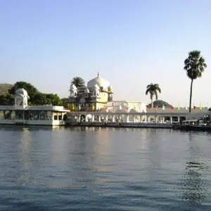 Explore 6 Days Golden Triangle Tour with Udaipur- Taj Mahal Sunset/Sunrise for 6 days with Agra Taj Visit and discover unforgettable experiences - Photo 7