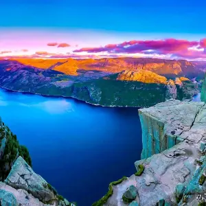 Explore Tailor-Made Private Norway Trip to Chase the Northern Lights for 5 days with Agate Travel and discover unforgettable experiences - Photo 8
