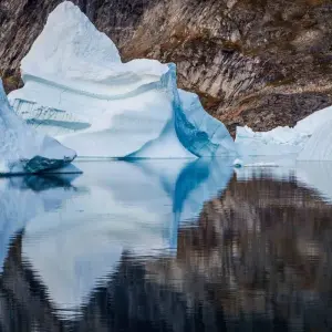 Explore Greenland Aurora Explorer 2025 - From Greenland to Iceland (Including one-way flight from Copenhagen - Kangerlussuaq) for 12 days with Albatros Expeditions and discover unforgettable experiences - Photo 5