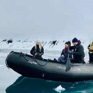 Explore Svalbard - Last Stop before the North Pole for 8 days with Albatros Expeditions and discover unforgettable experiences - Photo 7