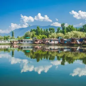 Explore Escorted Kashmir Ladakh Tour Package for 15 days with Alkof Holidays and discover unforgettable experiences - Photo 7