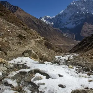 Explore Manaslu Circuit Trek for 11 days with Alpine Club of Himalaya and discover unforgettable experiences - Photo 2