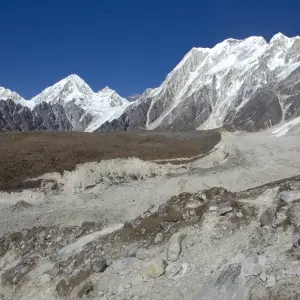 Explore Manaslu Circuit Trek for 11 days with Alpine Club of Himalaya and discover unforgettable experiences - Photo 5