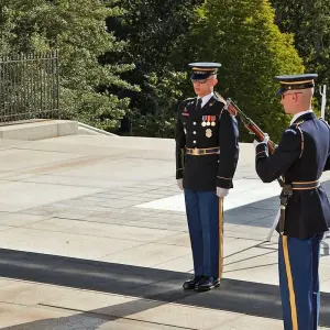 Explore New York to Washington DC - 1 Day for 1 days with Amadeo and discover unforgettable experiences - Photo 2