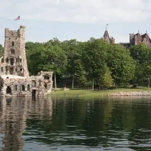 Explore Niagara Falls Toronto & 1000 Islands – 3 Days for 3 days with Amadeo and discover unforgettable experiences - Photo 2