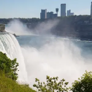 Explore Niagara Falls and Outlet Shopping for 2 days with Amadeo and discover unforgettable experiences - Photo 5