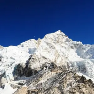 Explore Island peak Climbing  via  Everest  Base  Camp Trekking for 17 days with Amazing Authentic Treks  and discover unforgettable experiences - Photo 7